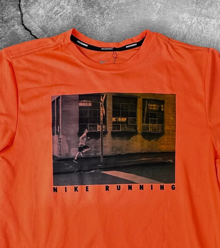 Nike Running Shirt M
